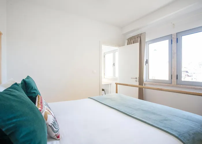 Margarita's Day In - By Misha's Place 2c شقة